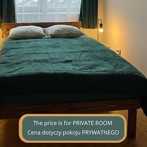 Tom Hostel
